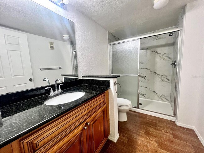 Building Photo - 829 Camargo Way