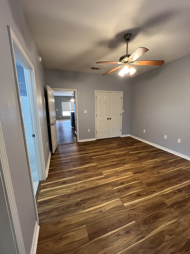 Building Photo - 641 Gap Creek Dr