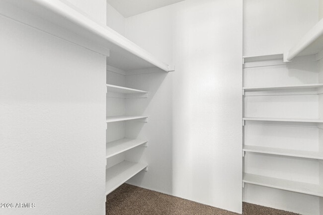 Building Photo - 5995 N 78th St
