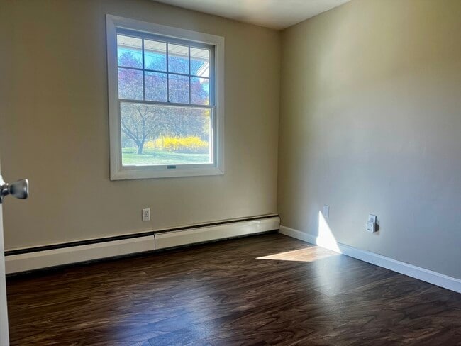 Building Photo - 1 Perkins Rd