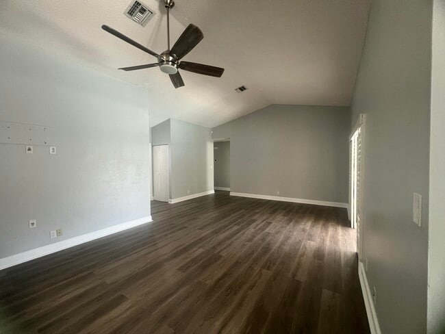 Building Photo - 21023 Rustlewood Ave