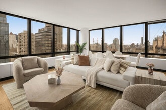 Building Photo - 1113 York Ave