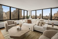 Building Photo - 1113 York Ave