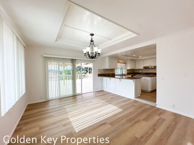 Building Photo - Beautiful home on a private, quiet street in Vista!