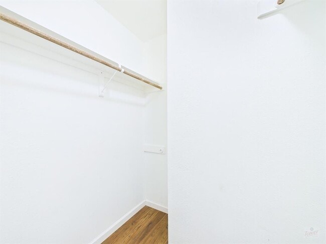Building Photo - 2216 San Gabriel St