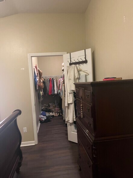 Building Photo - 2966 Santa Marcos Dr