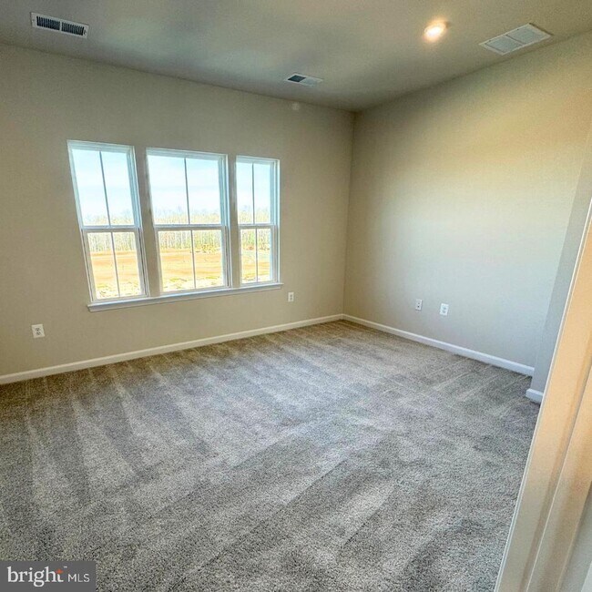 Building Photo - 4714 Torrey Ln