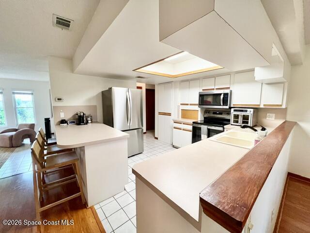 Building Photo - 2108 Rosewood Dr
