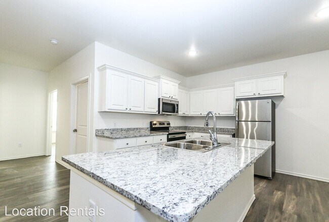 Building Photo - 3 br, 2 bath House - 6930 21st Street