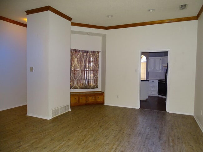 Building Photo - 5738 94th St