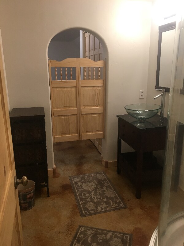 Building Photo - 77 Muir Rd