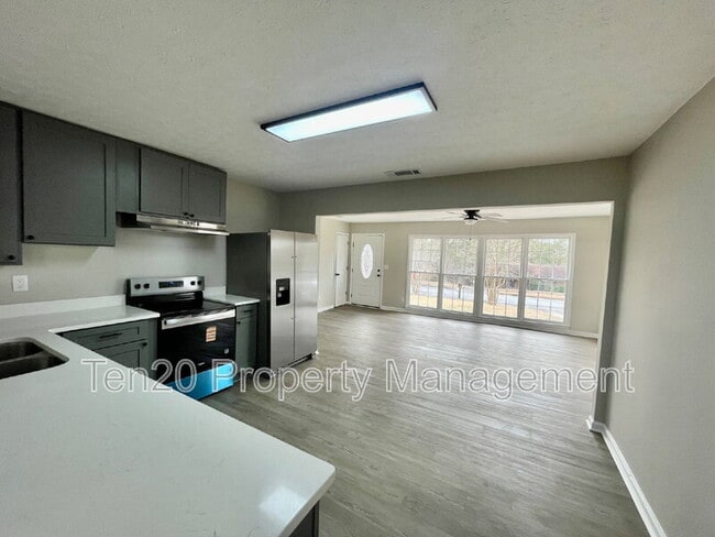 Building Photo - 4839 Allen St