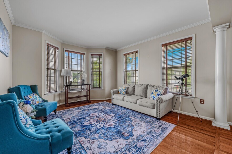 Building Photo - 288 Cirrus Way