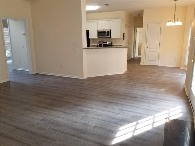 Building Photo - 2860 Olde Savannah Cove