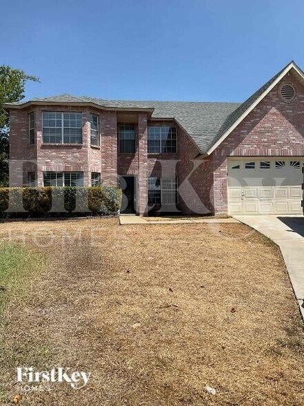 Primary Photo - 301 Sunset Oaks Dr