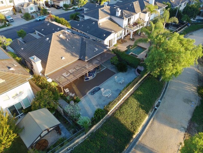 Building Photo - Spectacular Canyon-View Single-Level Home in Gated Hillcrest Estates!