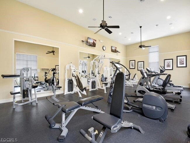 Building Photo - 8667 Athena Ct