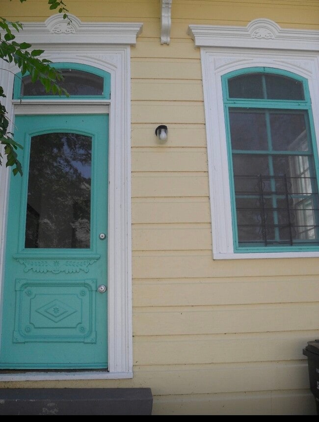 Building Photo - 3154 N Rampart St