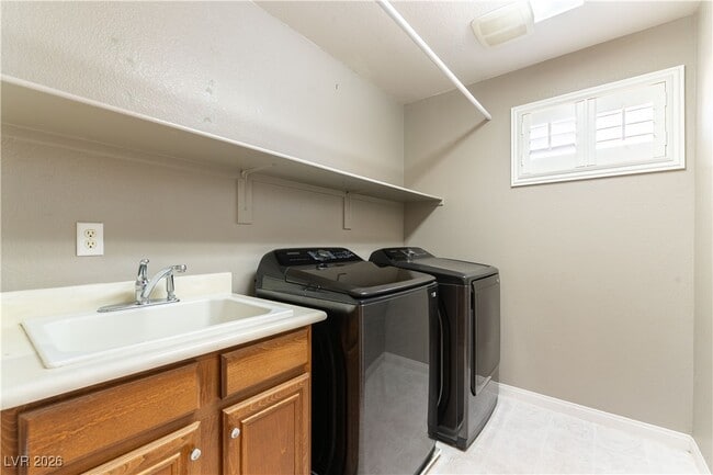 Building Photo - 9428 Teton Ridge Ave