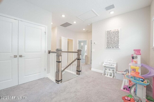 Building Photo - 7413 Beach Walk Pl