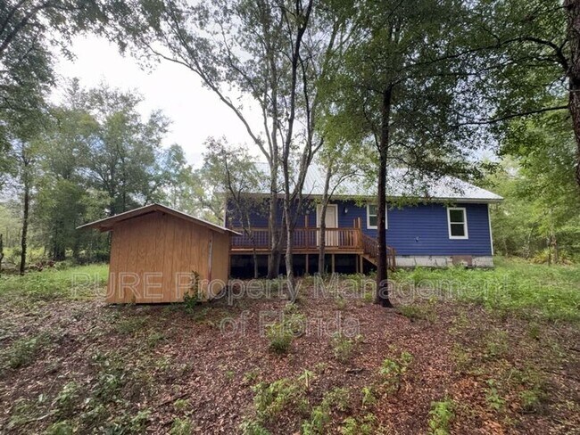 Building Photo - 11330 NE 66th Ln