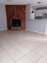 Building Photo - 1612 Cedar Lake Dr