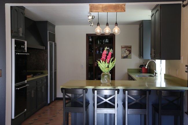 Kitchen - 178 Muerdago Rd