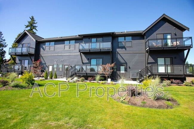 Building Photo - 1318 Bradley Ct