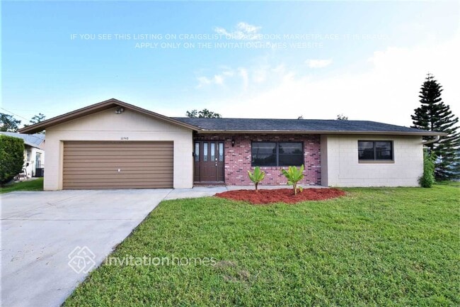 Building Photo - 10948 Tangora St