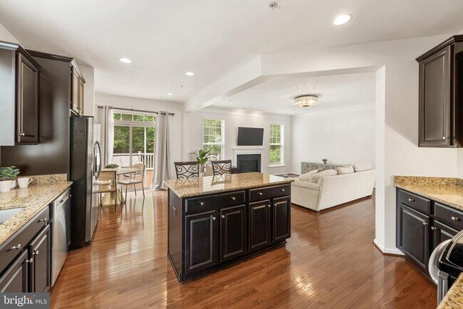 Building Photo - 406 Bricker Dr