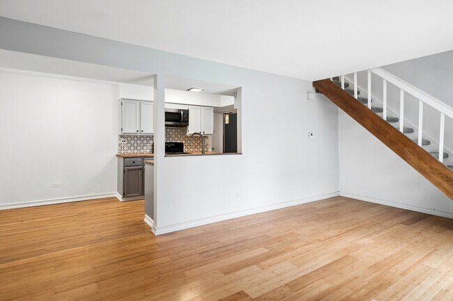 Building Photo - 1229 Nova Ct