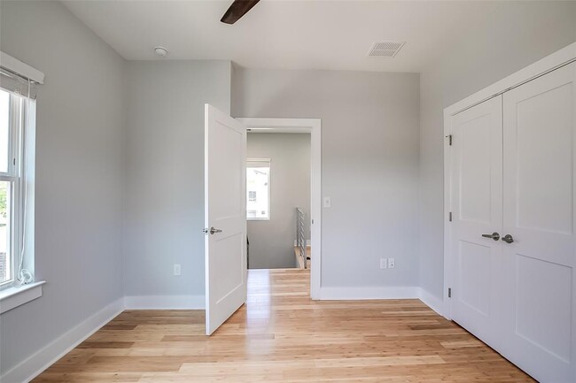 Building Photo - 6303 Santos St