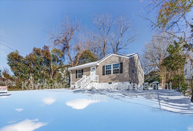 Building Photo - 1106 Sykes Ave