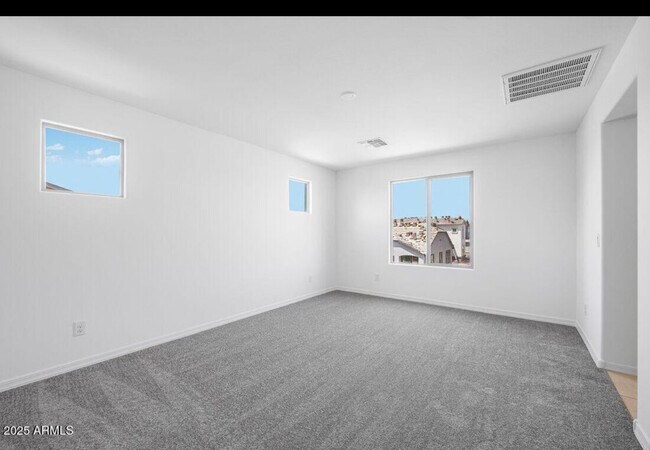 Building Photo - 14663 W Sand Hills Rd