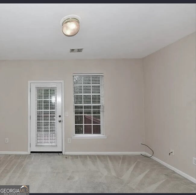 Building Photo - 3266 Mill Springs Cir NE