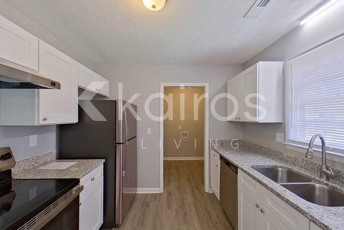 Building Photo - 1113 Patrick Dr