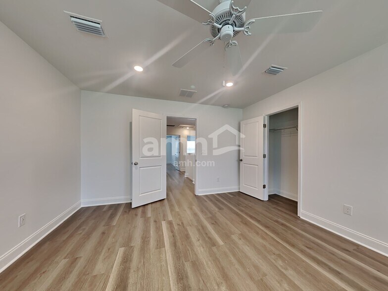 Building Photo - 306 Calla Lily Ct