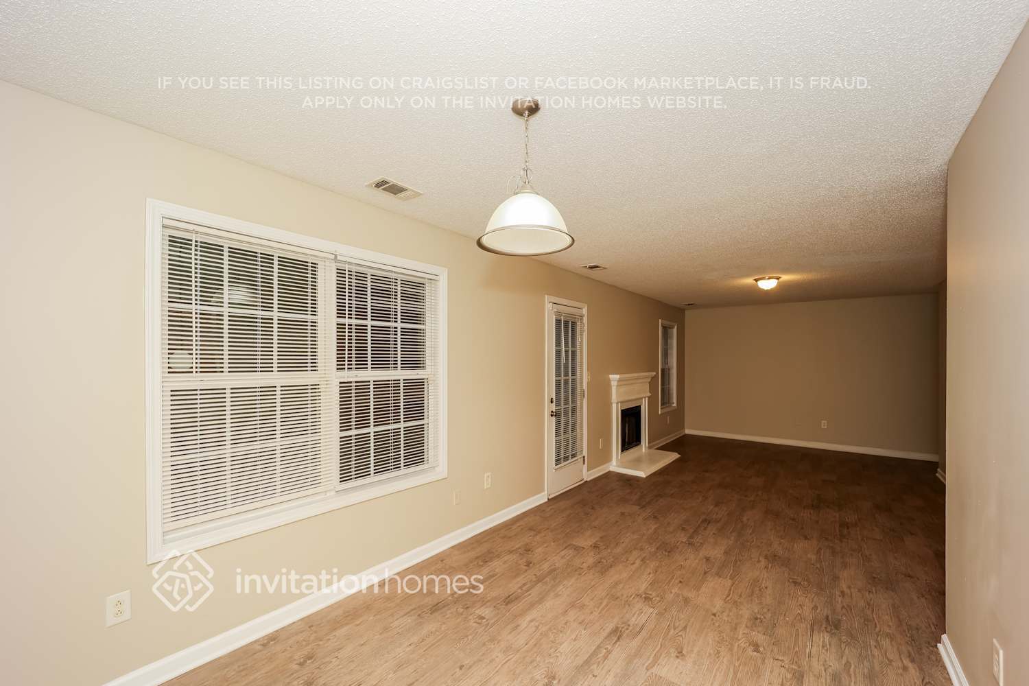 Building Photo - 220 Brookwood Cove