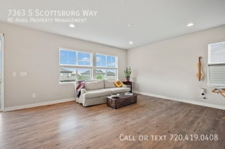 Building Photo - 7363 S Scottsburg Way