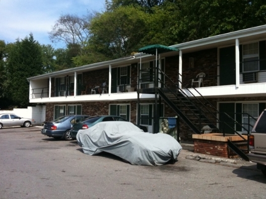 Building Photo - Lakemont Village