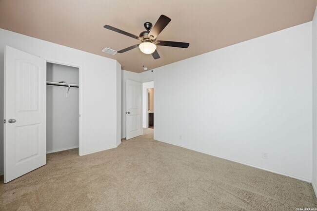 Building Photo - 6418 Dynamic Sound