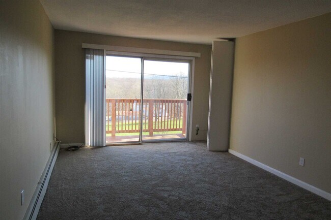 Building Photo - 37 Alpine Dr