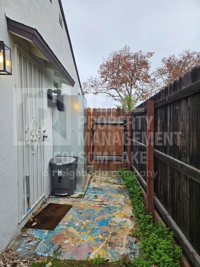 Building Photo - Coming Soon! 2bd 1ba home in the Sierra Vista Neighborhood of Roseville