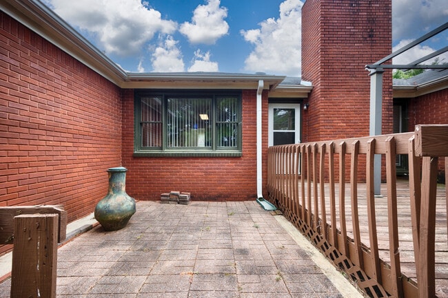 Building Photo - 177 Merganser Blvd