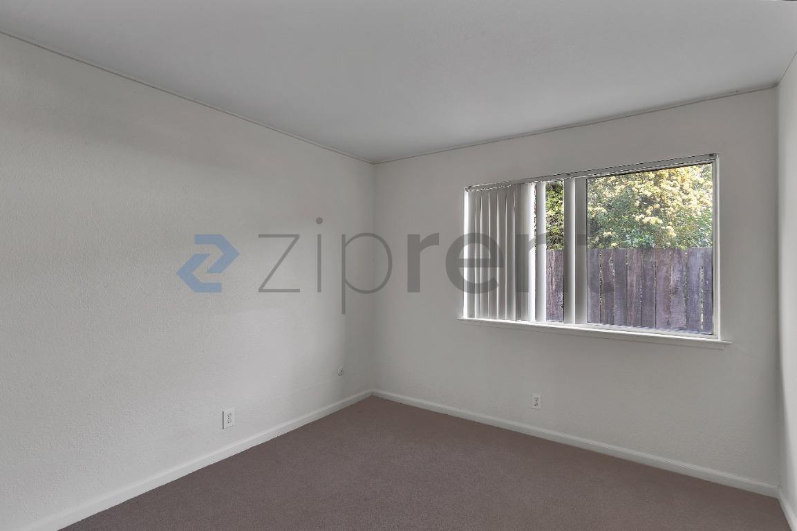 Building Photo - 417 Alamo Creek Ct