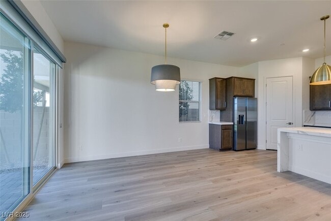 Building Photo - 568 Clover Bar Ln