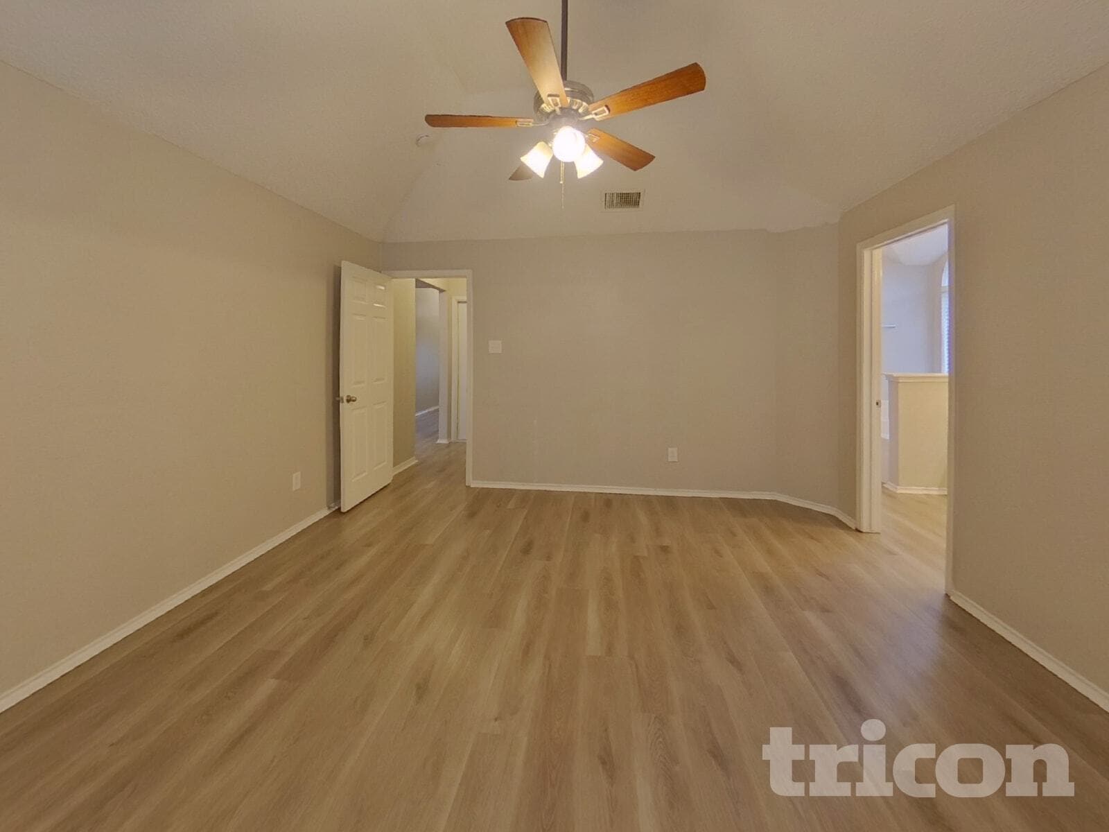 Building Photo - 907 Ponds Ct