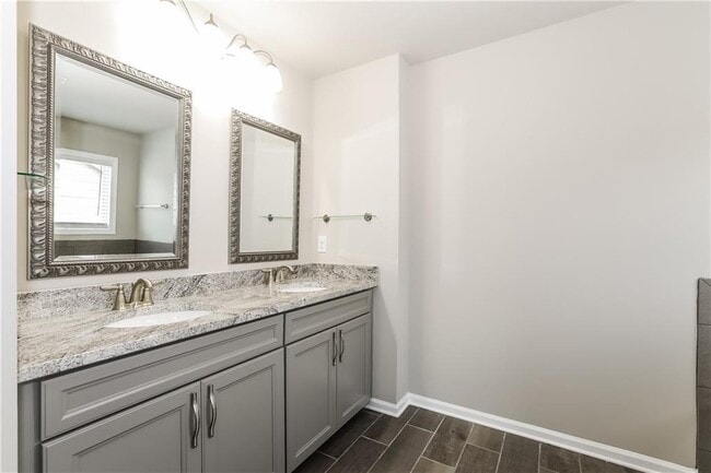 Building Photo - 6610 Trailblazer Rd