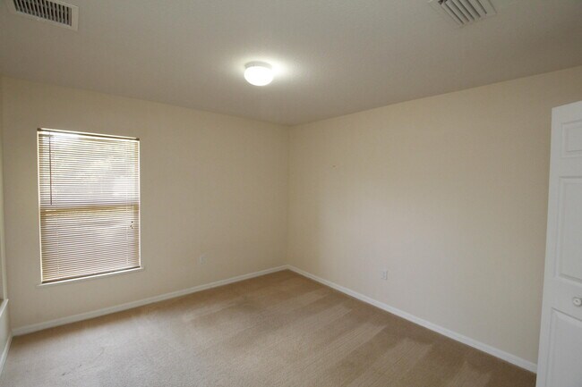 Building Photo - 885 Tavernier Cir NE