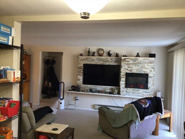 Building Photo - 15 Foundry St